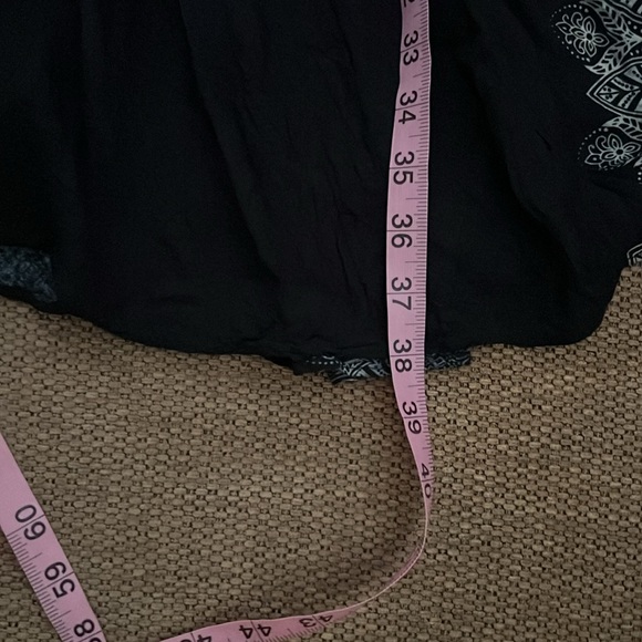 Bangkok Pants Black and White Patterned‎ Skirt or dress size S/M 100% rayon - Picture 4 of 11